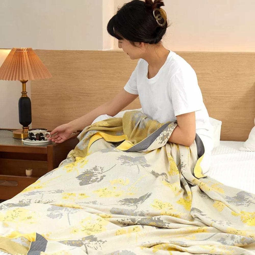 Manta Refrescante de Bambú Luxe con Hojas de Arce