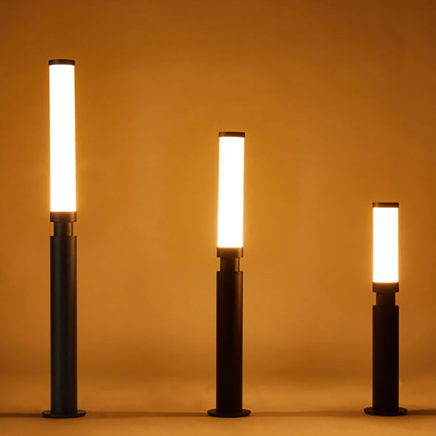 Modern Acrylic Waterproof Creative Lipstick Design LED Outdoor Lawn Floor Lamp