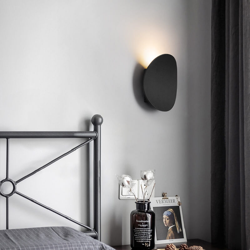 Minimalist Round 1-Light LED Indoor Outdoor Wall Sconce Lamp