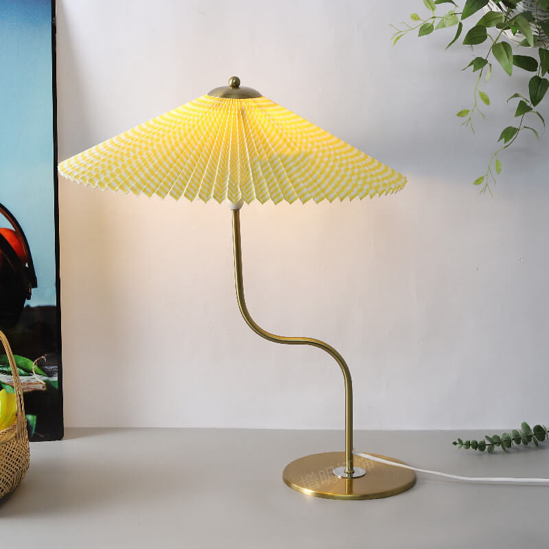 Retro Pleated Umbrella Shaped 1-Light Decorative Table Lamp