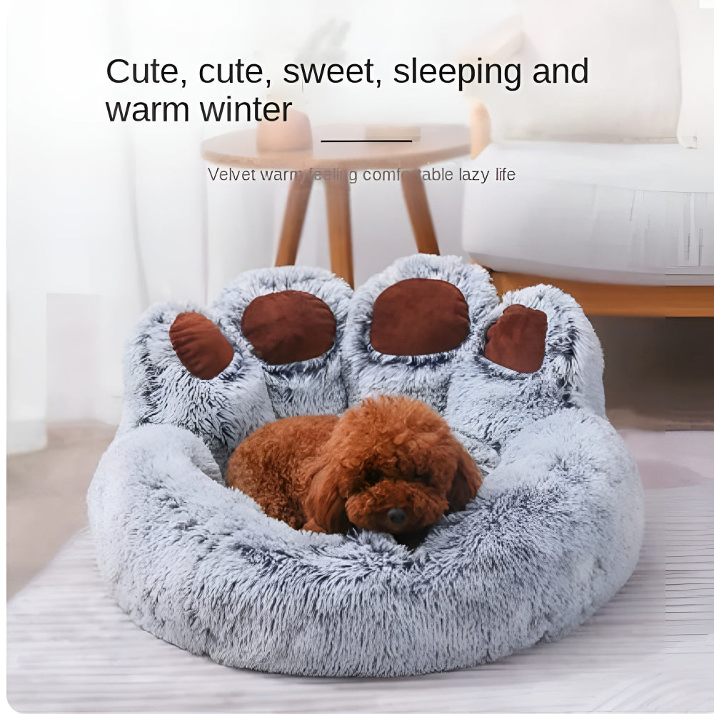 Cama para mascotas peluda en forma de pata