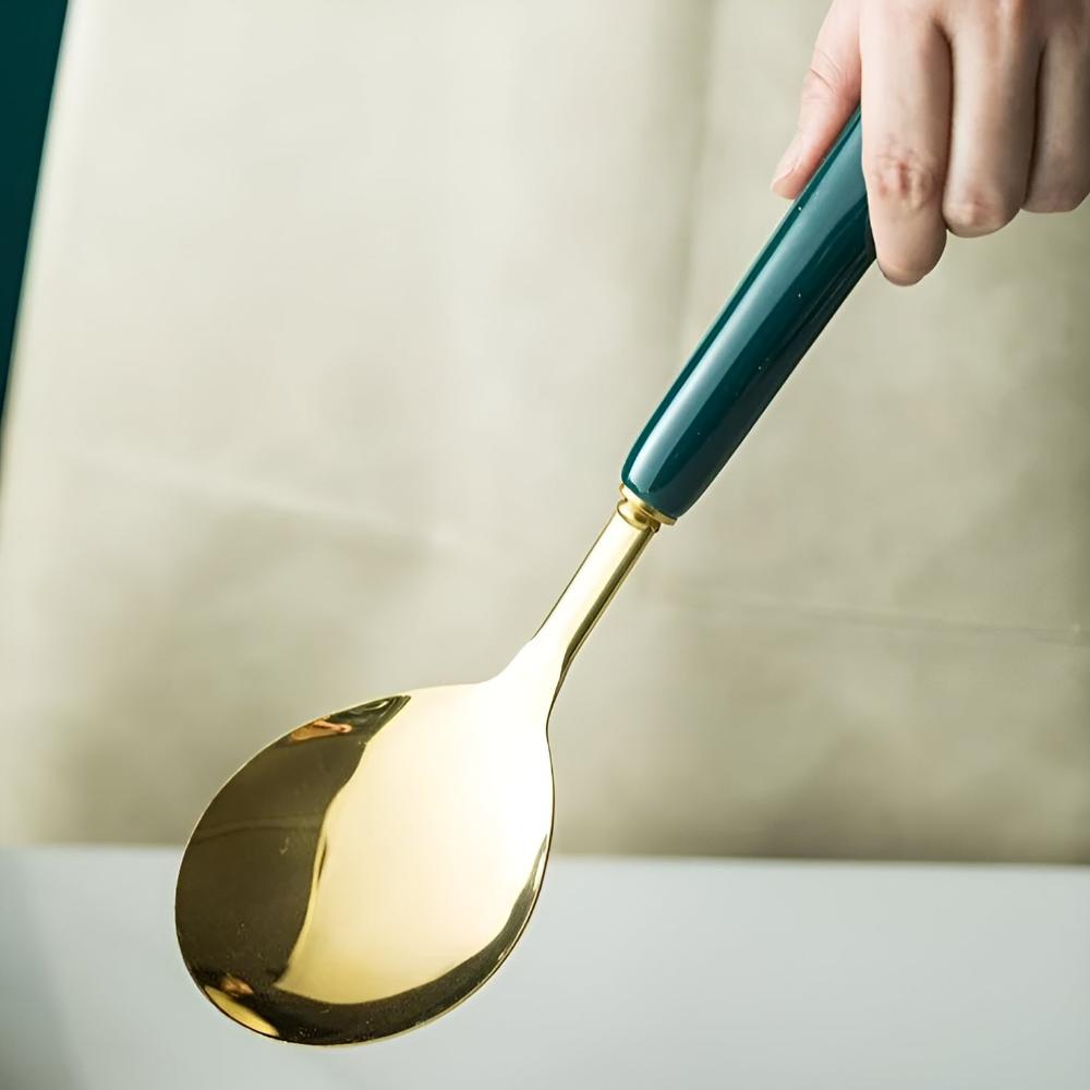 Set de Utensilios de Acero Inoxidable Dorado