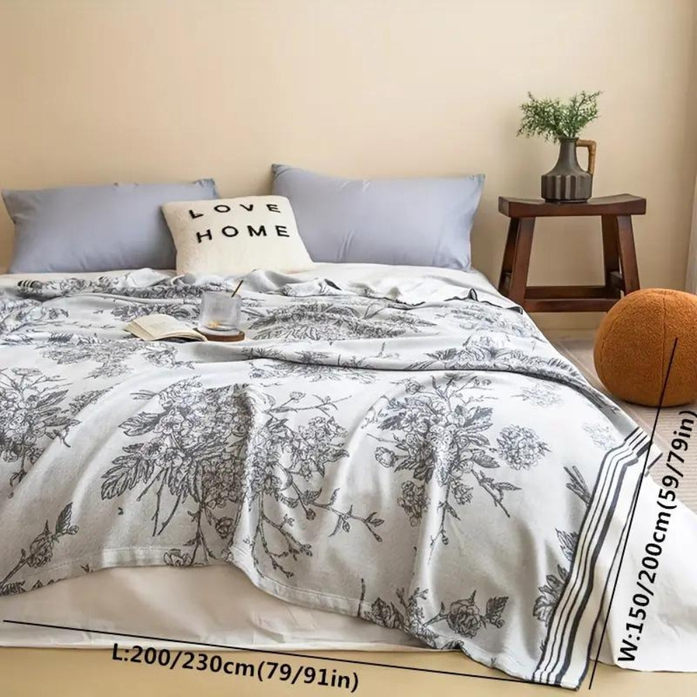 Kühlende Decke aus Bambusfaser mit Blumenmuster