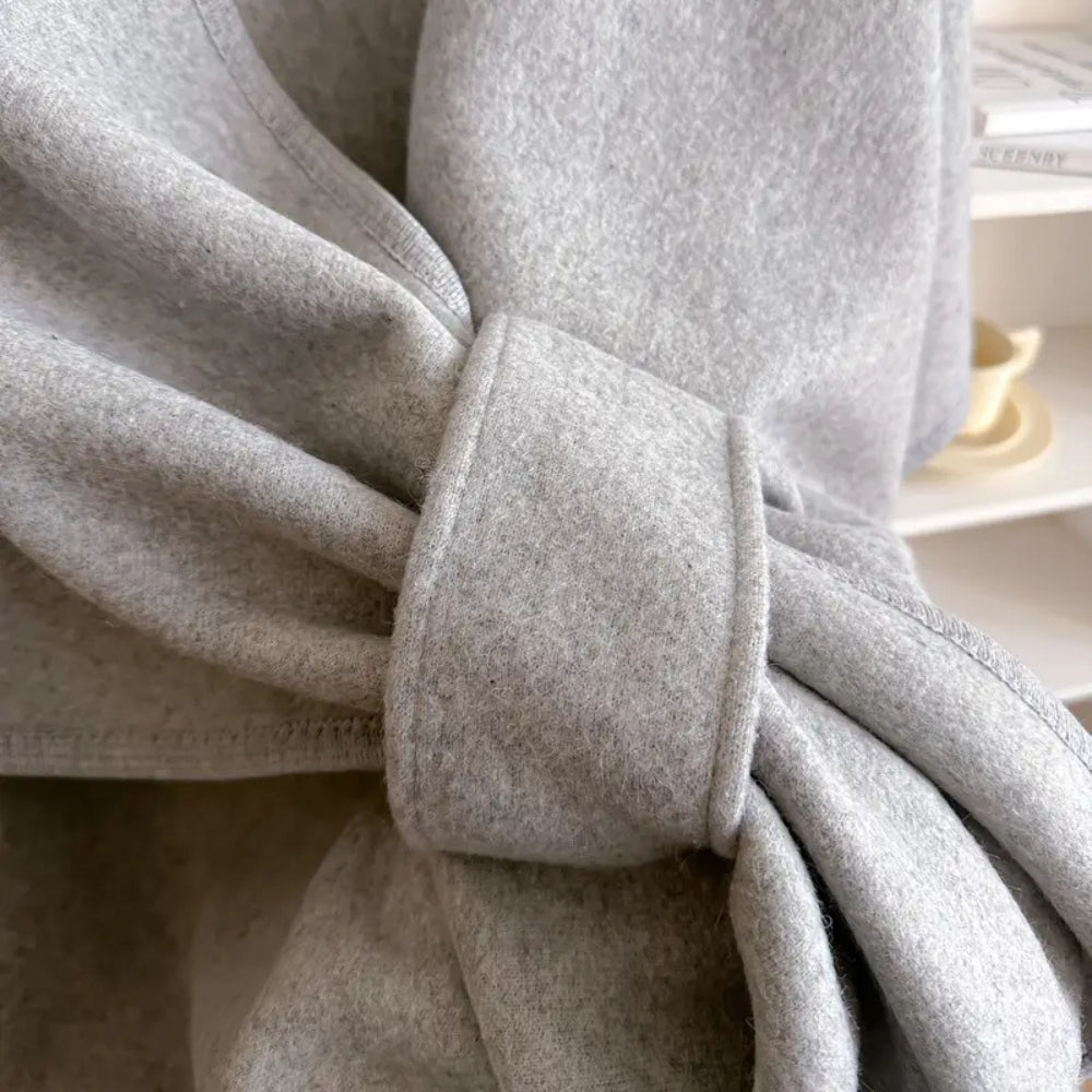 Luxuriöser Poncho Winddichter Schal-Mantel