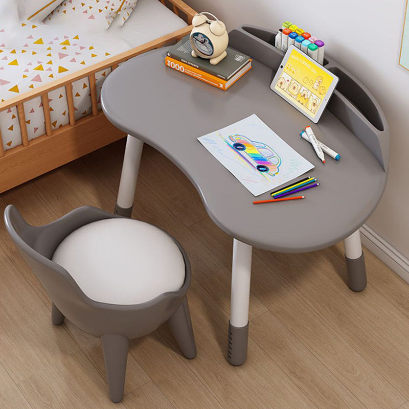 Contemporary Scandinavian Oval Solid Wood Eco-Panel Rubber Injection- Molding Height-Adjustable Kids Desk & Chair Set For Bedroom