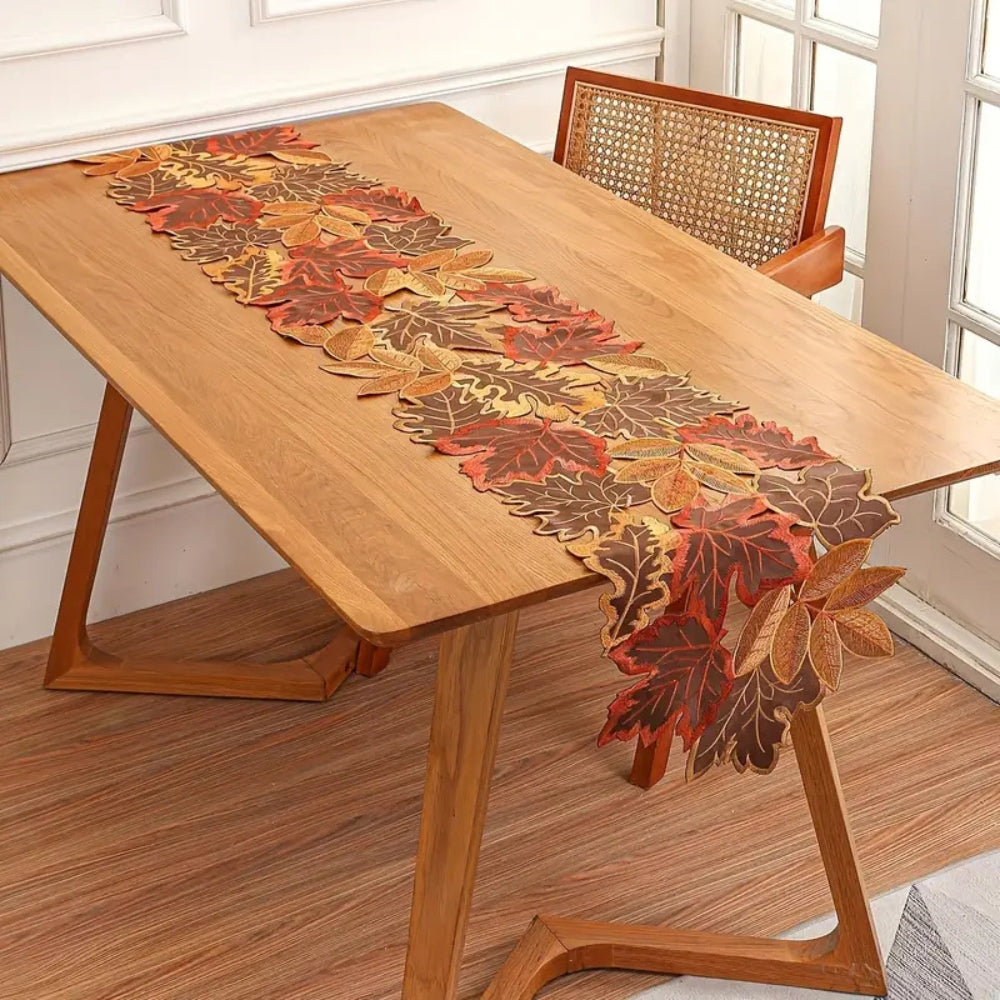 Chemin de table Feuilles d'automne pour décoration de salle à manger