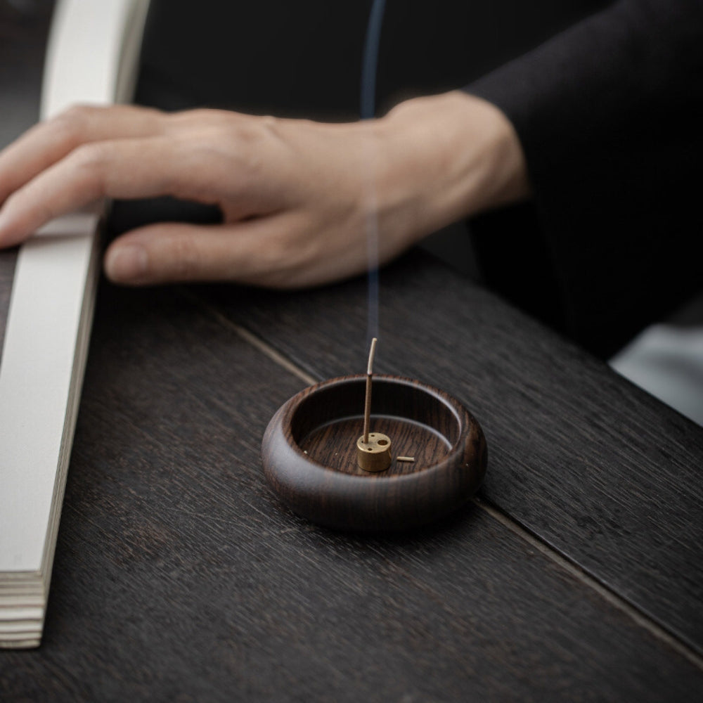 Porta Incienso Redondo de Madera Maciza