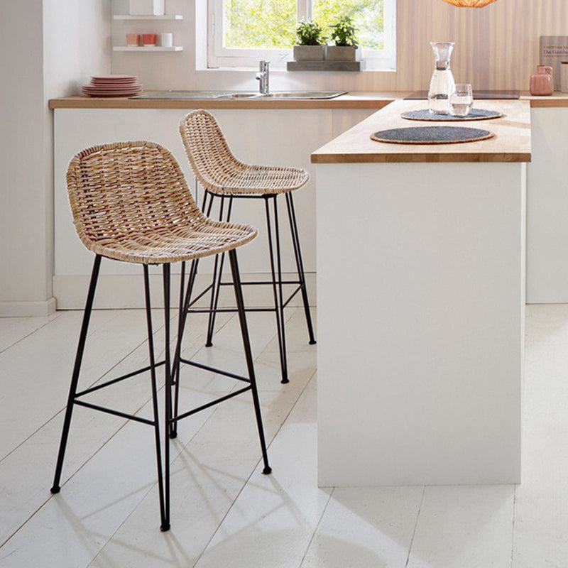 Rust-Proof Iron Frame Rattan Weaving Bar Stool - Breathable Ocean-View Seating Stool For Dining Room & Kitchen