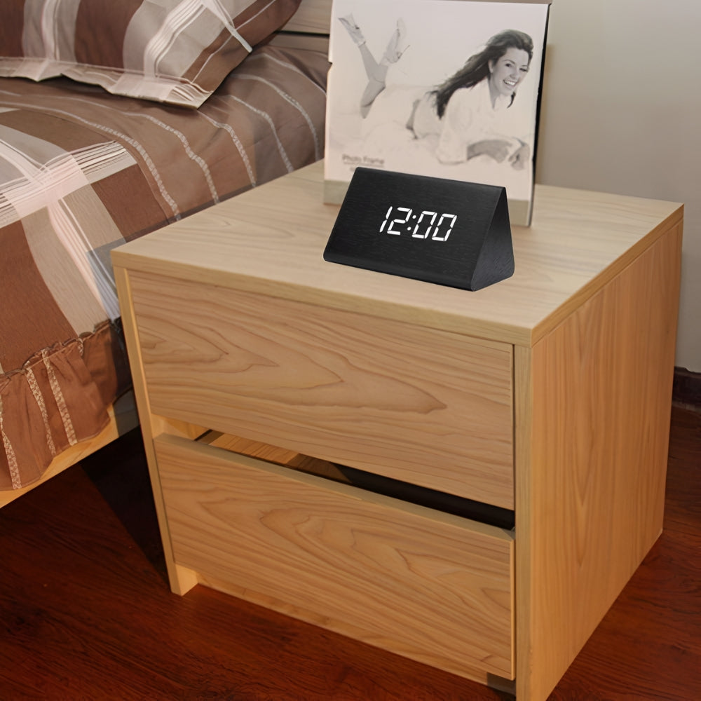 Elora Holz LED Wecker mit Digitalanzeige
