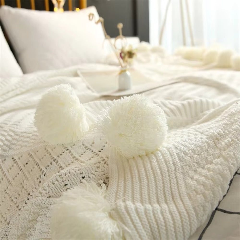 Manta Esponjosa con Pompones Macaron Whimsy