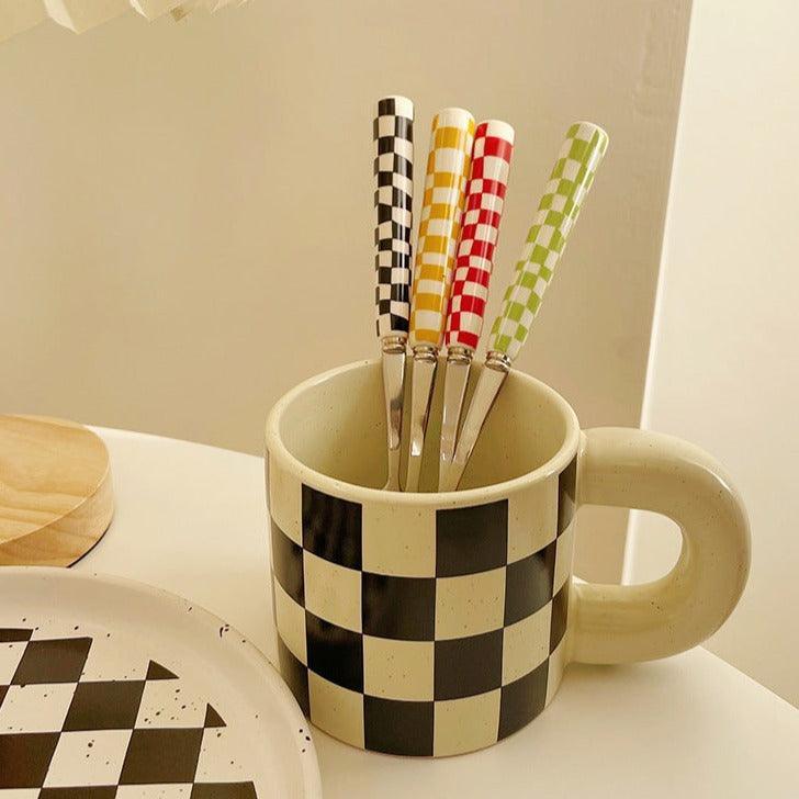 Cubiertos de acero inoxidable con patrón de cuadros, coloridos y duraderos | Virelle Maison