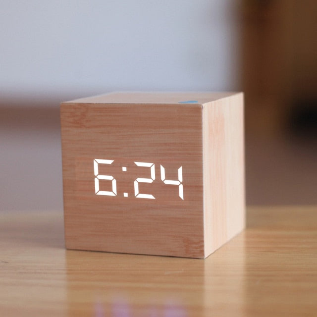 Réveil LED numérique – CubeGlow