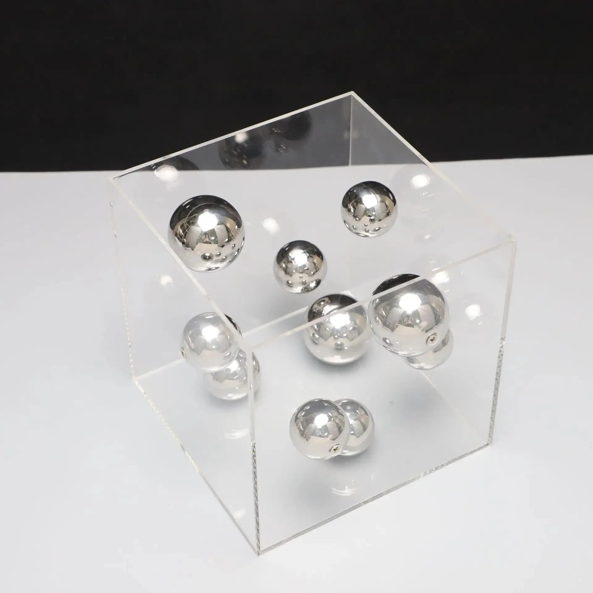 Hommfer – Cube Décoratif Art Sphères Flottantes