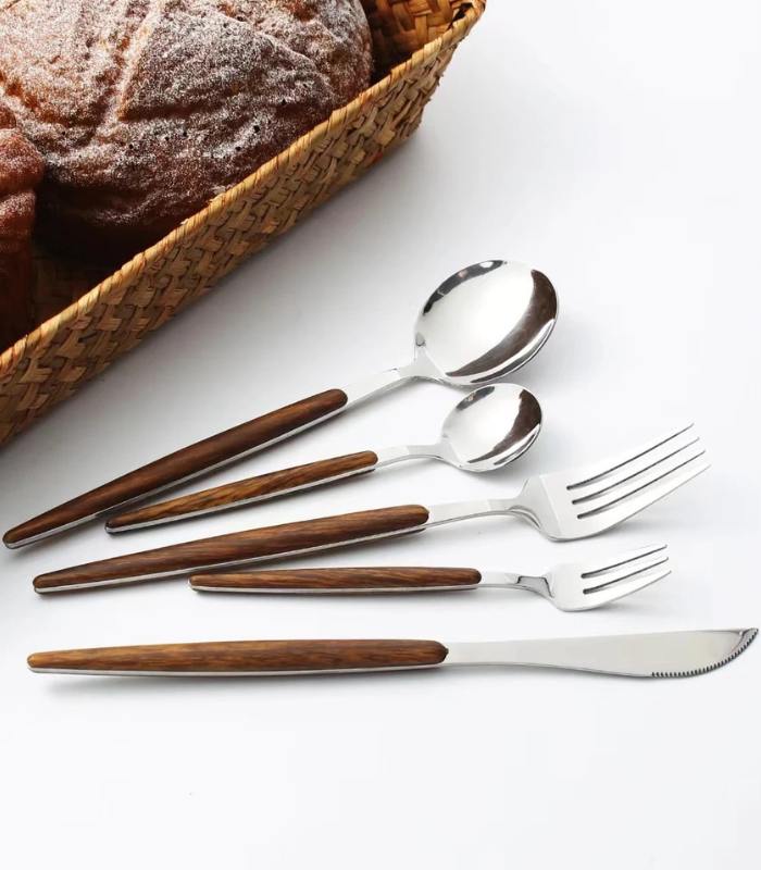 Ménagère en acier inoxydable brossé – Détails bois naturel | Virelle Maison