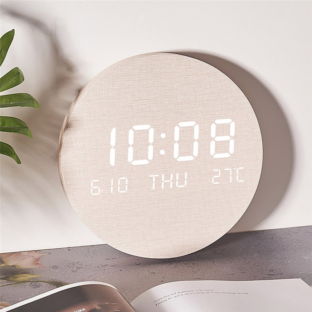 Nordic-Inspired Wall Clock - Svenna