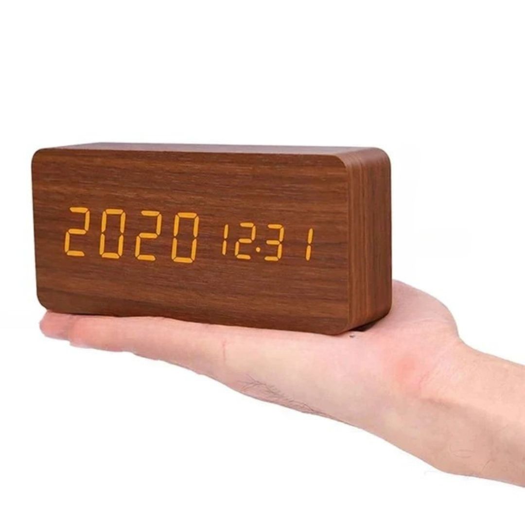 Holz-LED-Uhr mit Sprachsteuerung - EcoClock