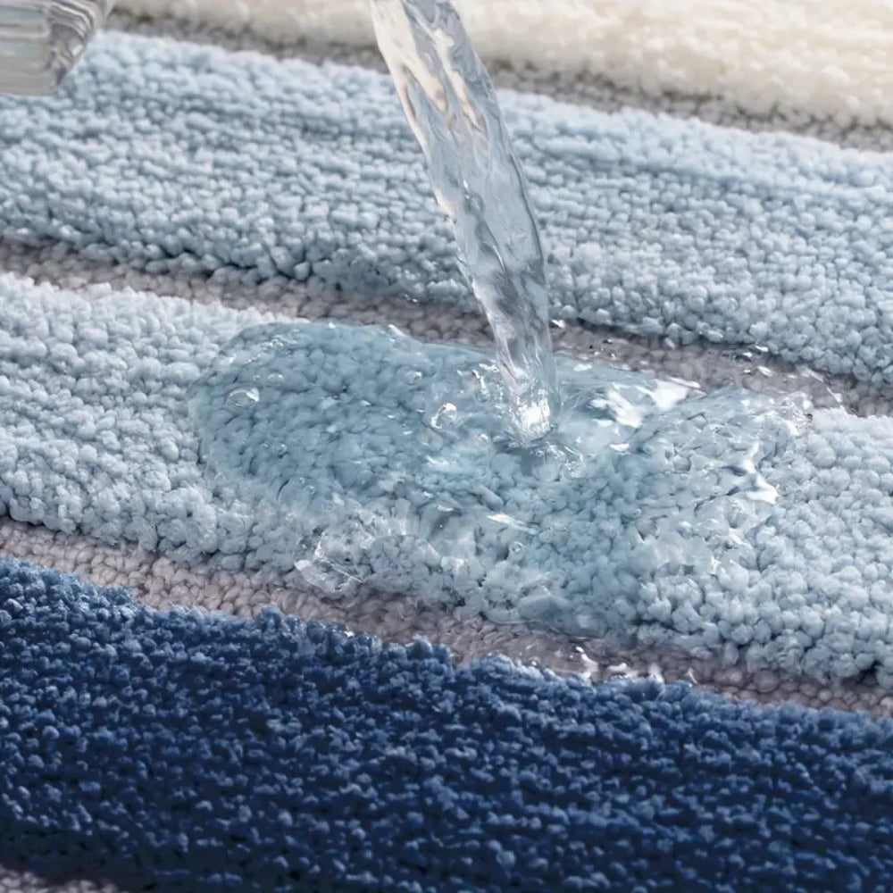 Lumiére Striped Absorbent Bath Mat