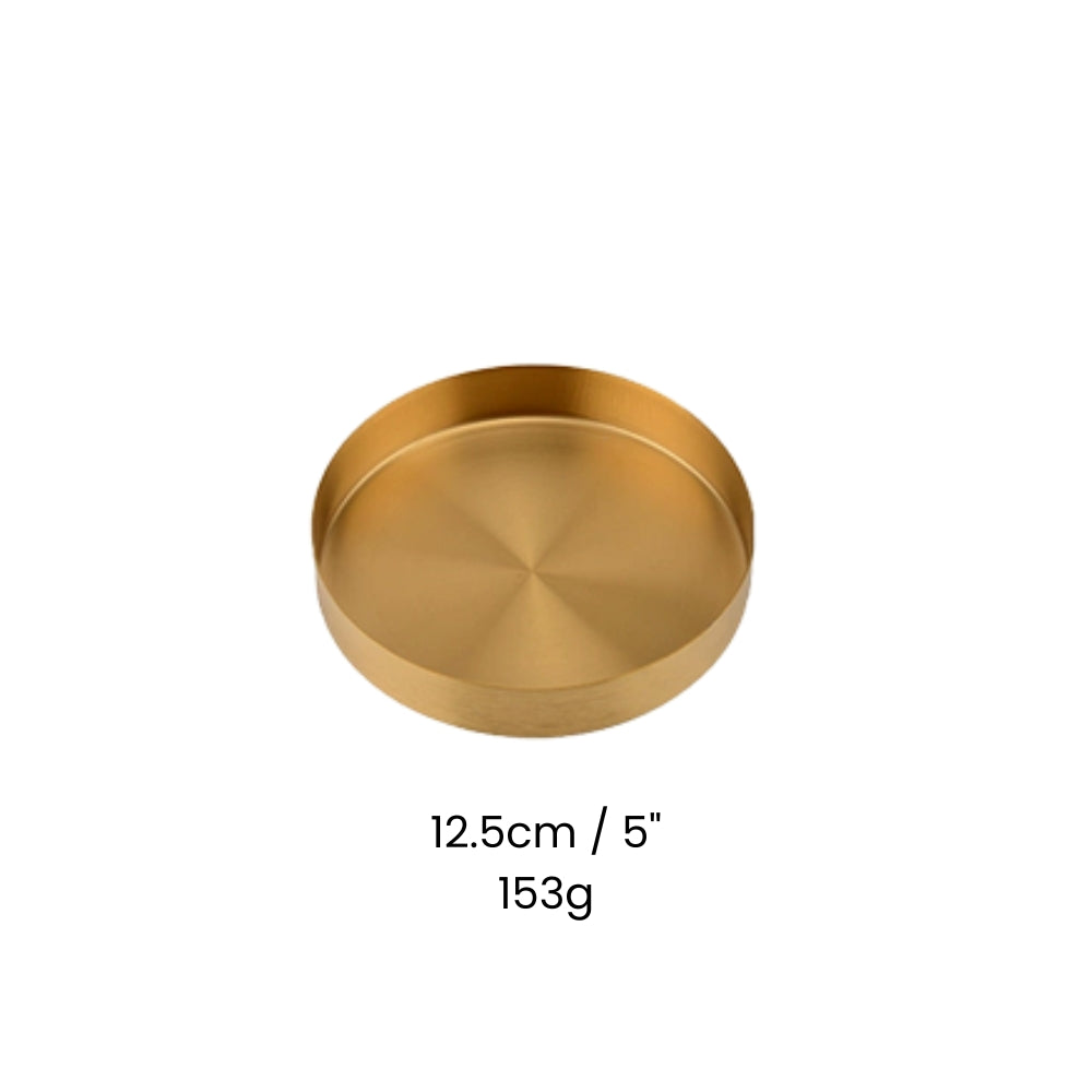 Goldfarbenes Tablett aus Edelstahl