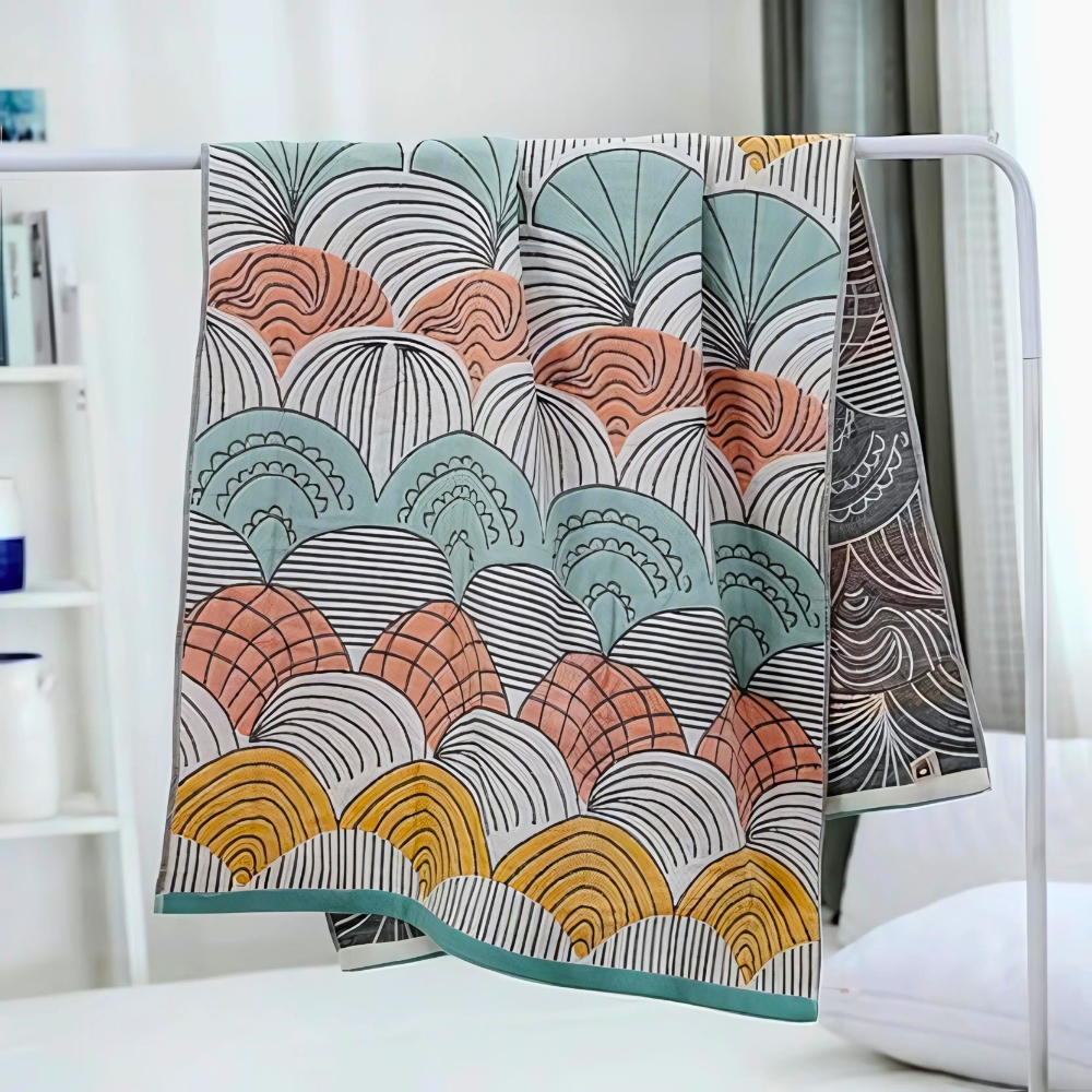 Asciugamano da Bagno in Cotone Jacquard con Stampa di Conchiglie