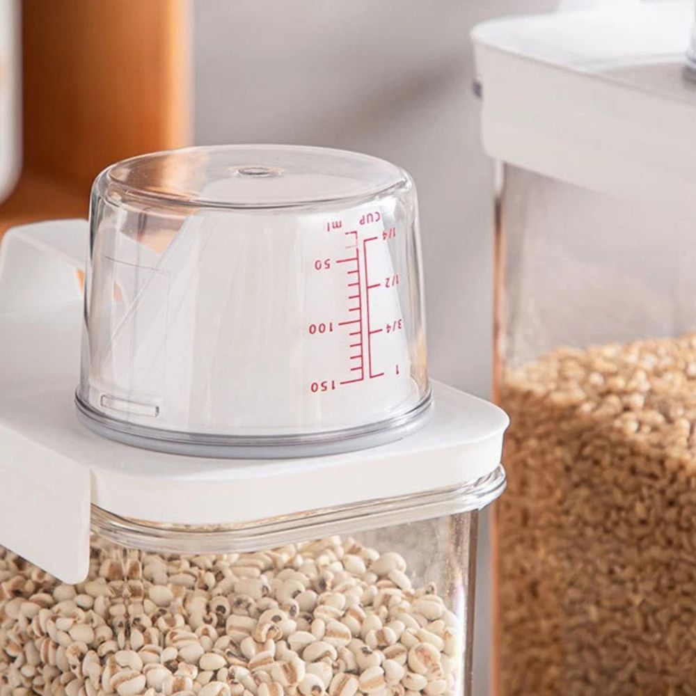 Klarer Organizer für Müsli und Getreide