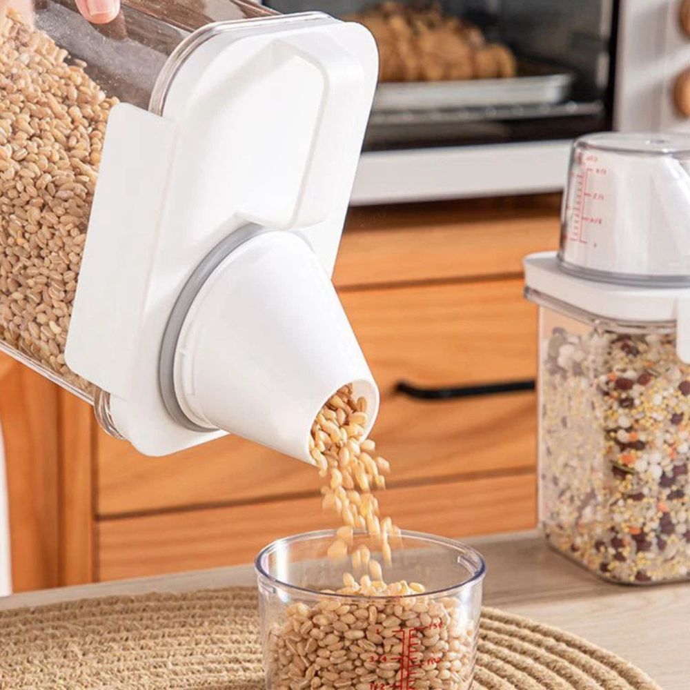 Klarer Organizer für Müsli und Getreide