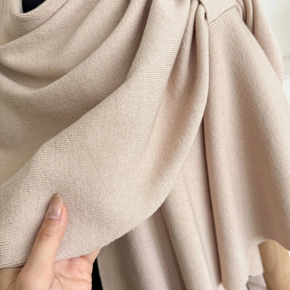 Virelli Poncho Leichter Schal-Mantel