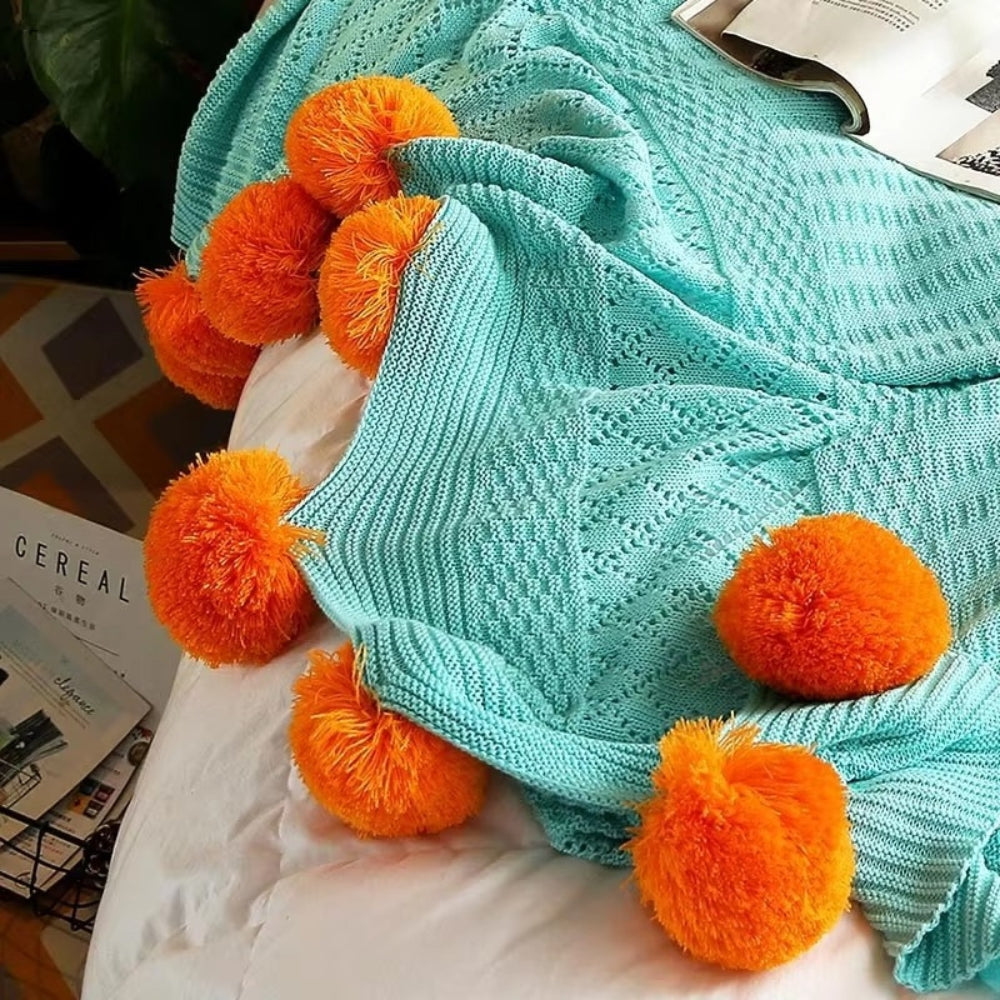 Manta Esponjosa con Pompones Macaron Whimsy