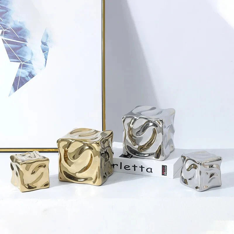 Hommfer – Ornement Cube Drapé