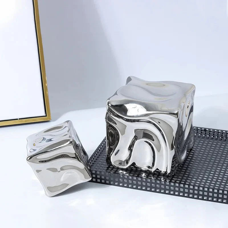 Hommfer – Ornement Cube Drapé