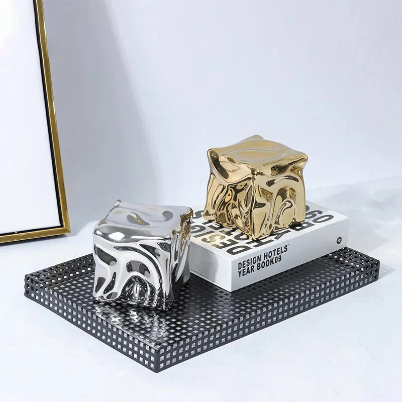 Hommfer – Ornement Cube Drapé