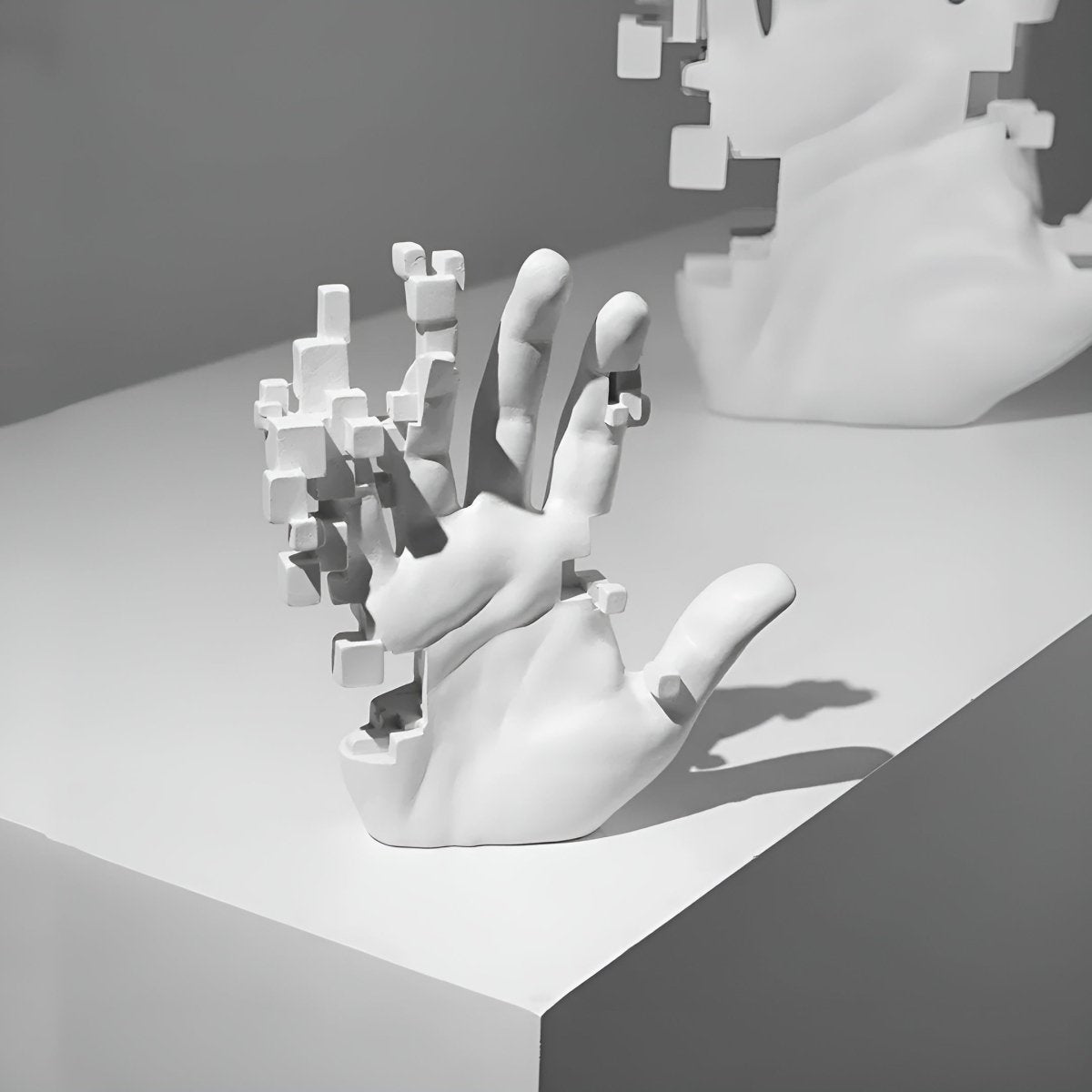 Hommfer – Sculpture Abstraite Main en Résine