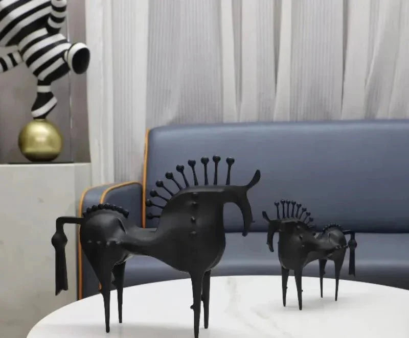 Hommfer – Sculptures de Chevaux Métalliques Équinoxe