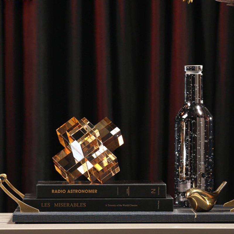 Hommfer – Statue Croix Géométrique en Cristal