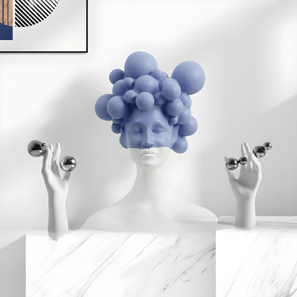 Hommfer – Statue de Femme Mystérieuse Nazla en Résine