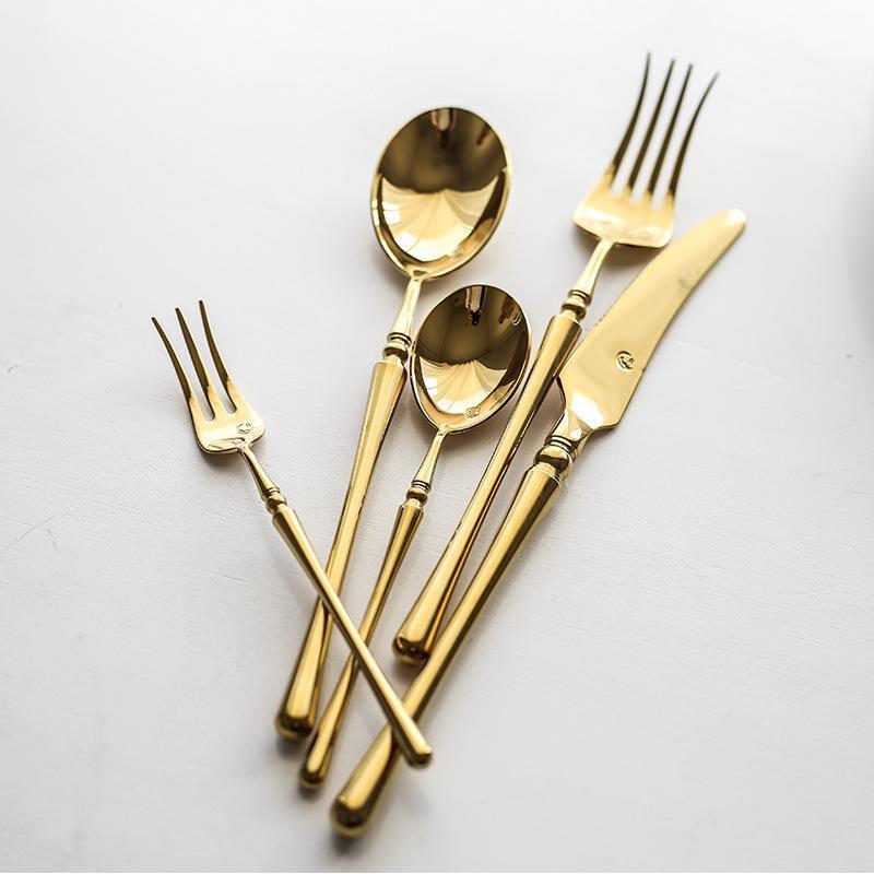 Besteckset aus goldenem Edelstahl – Hochglänzende Premium-Oberfläche | Virelle Maison
